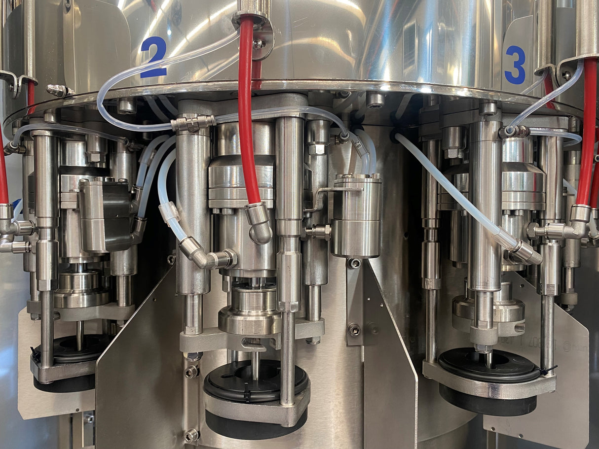 ALFATEK Isobaric bottle filler monoblock